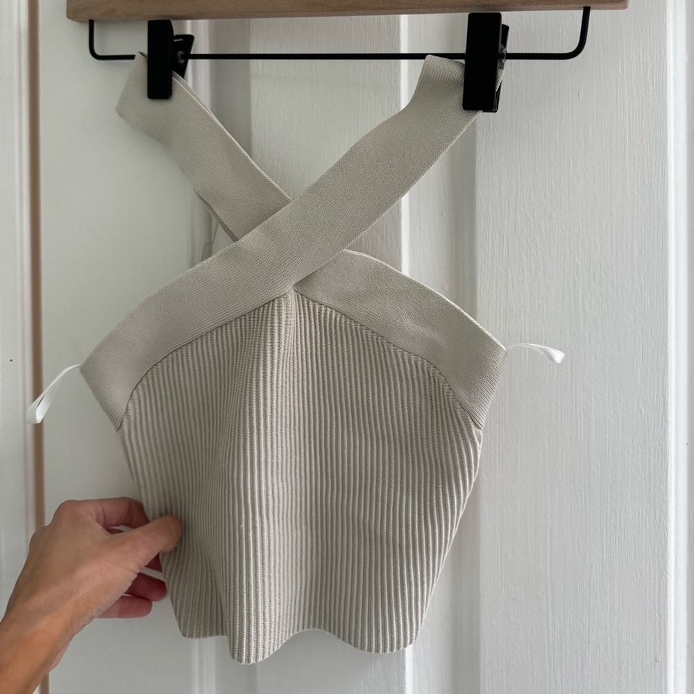 Aritzia top xxs